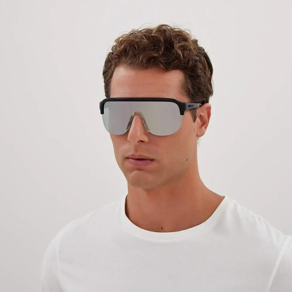 NEW Gucci GG1645S 003 Black Grey Silver Mirrored Unisex Mask Sunglasses GG 1645